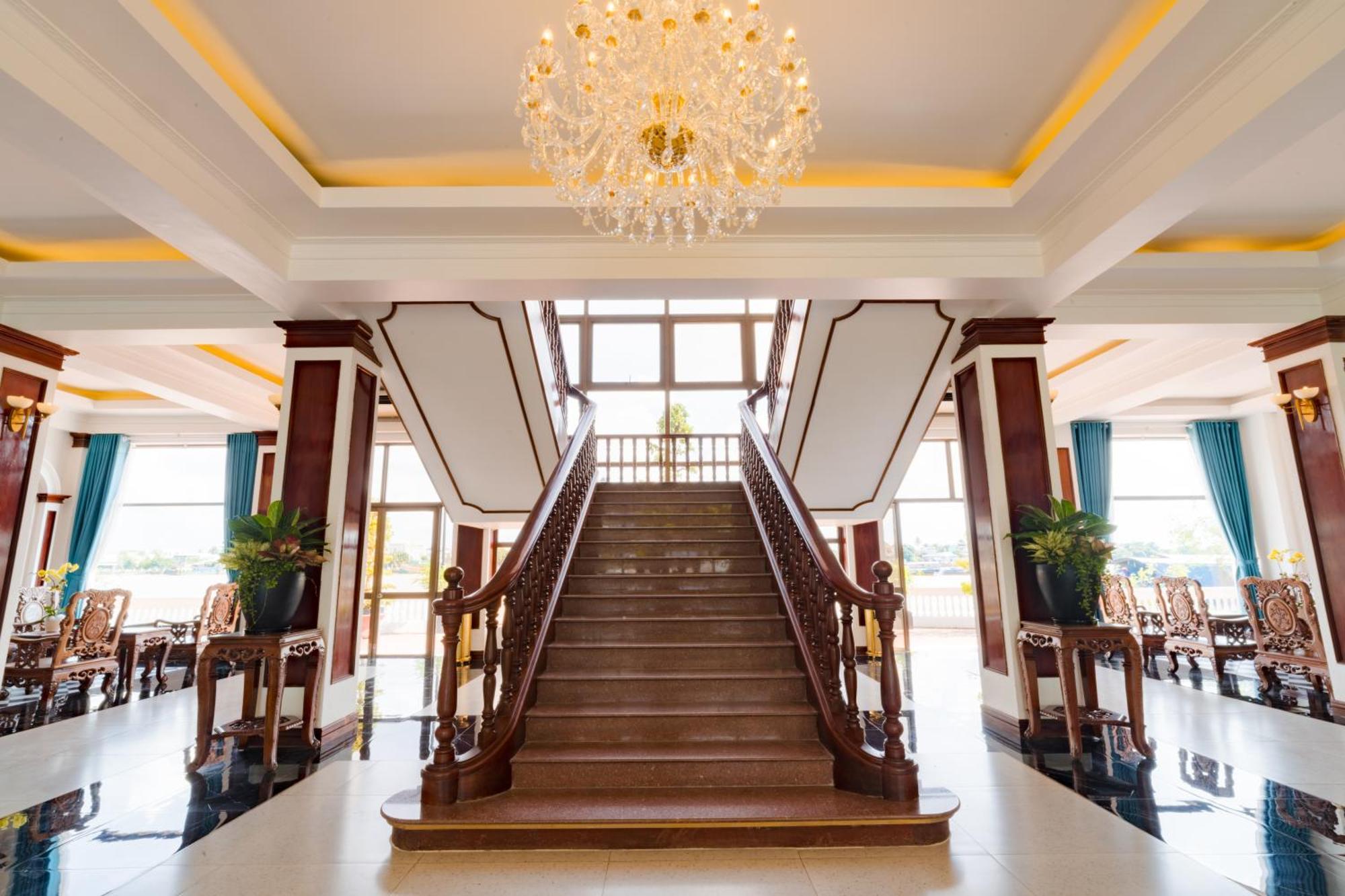 Chuong Duong Hotel My Tho Εξωτερικό φωτογραφία