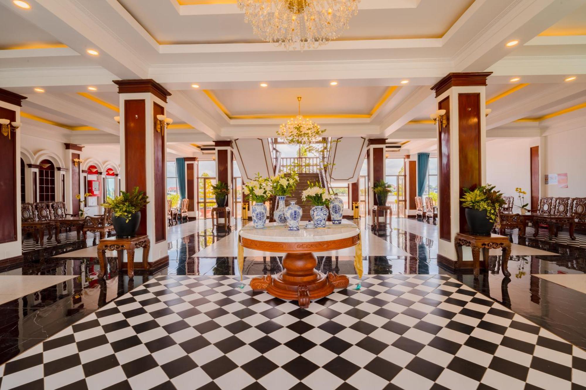 Chuong Duong Hotel My Tho Εξωτερικό φωτογραφία