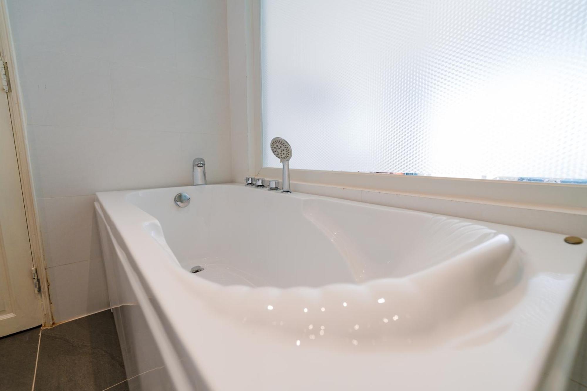 Chuong Duong Hotel My Tho Εξωτερικό φωτογραφία
